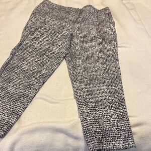 Stylish Black and White Women's Cropped Pants